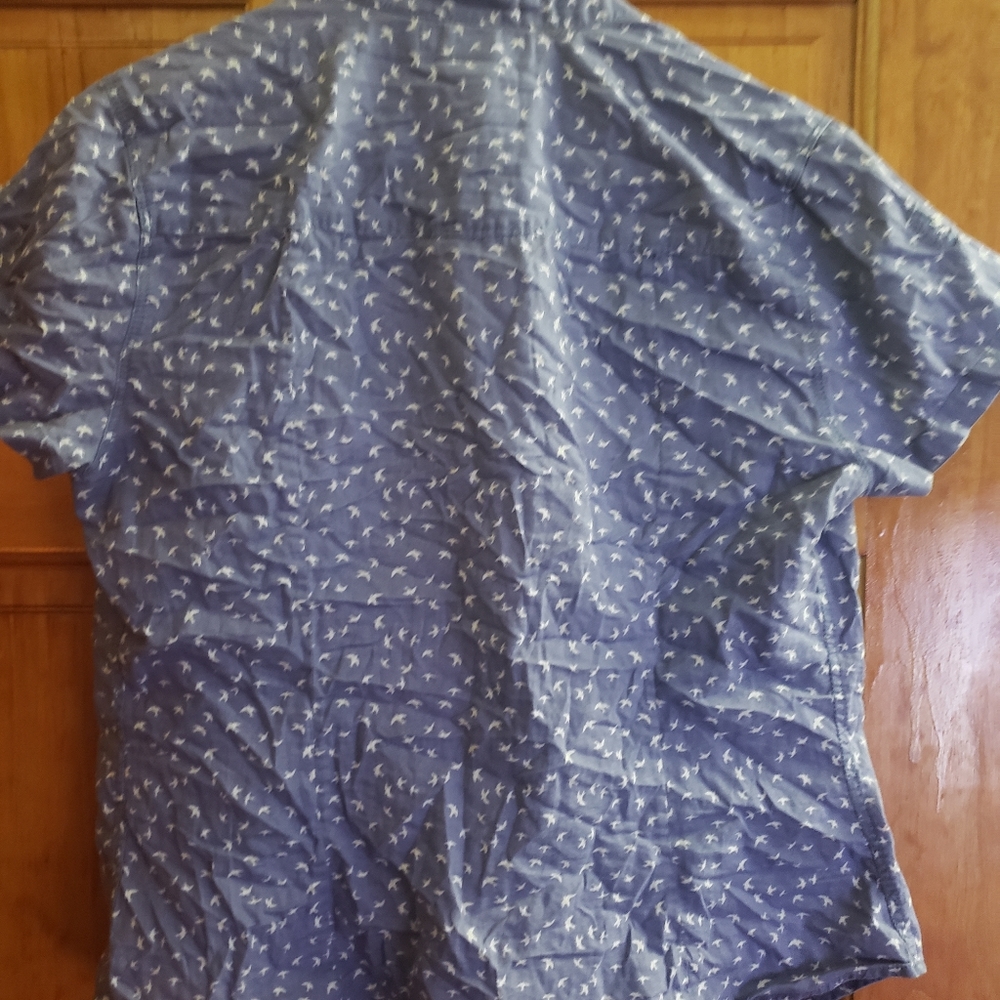 H&M women button down shirt